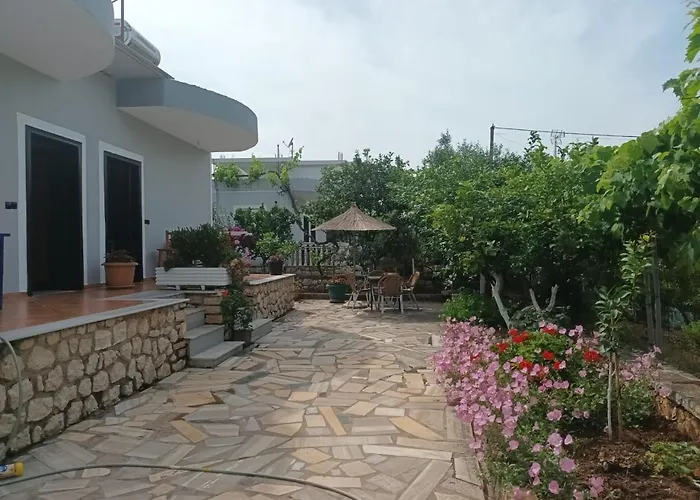 Vila Rexhaj